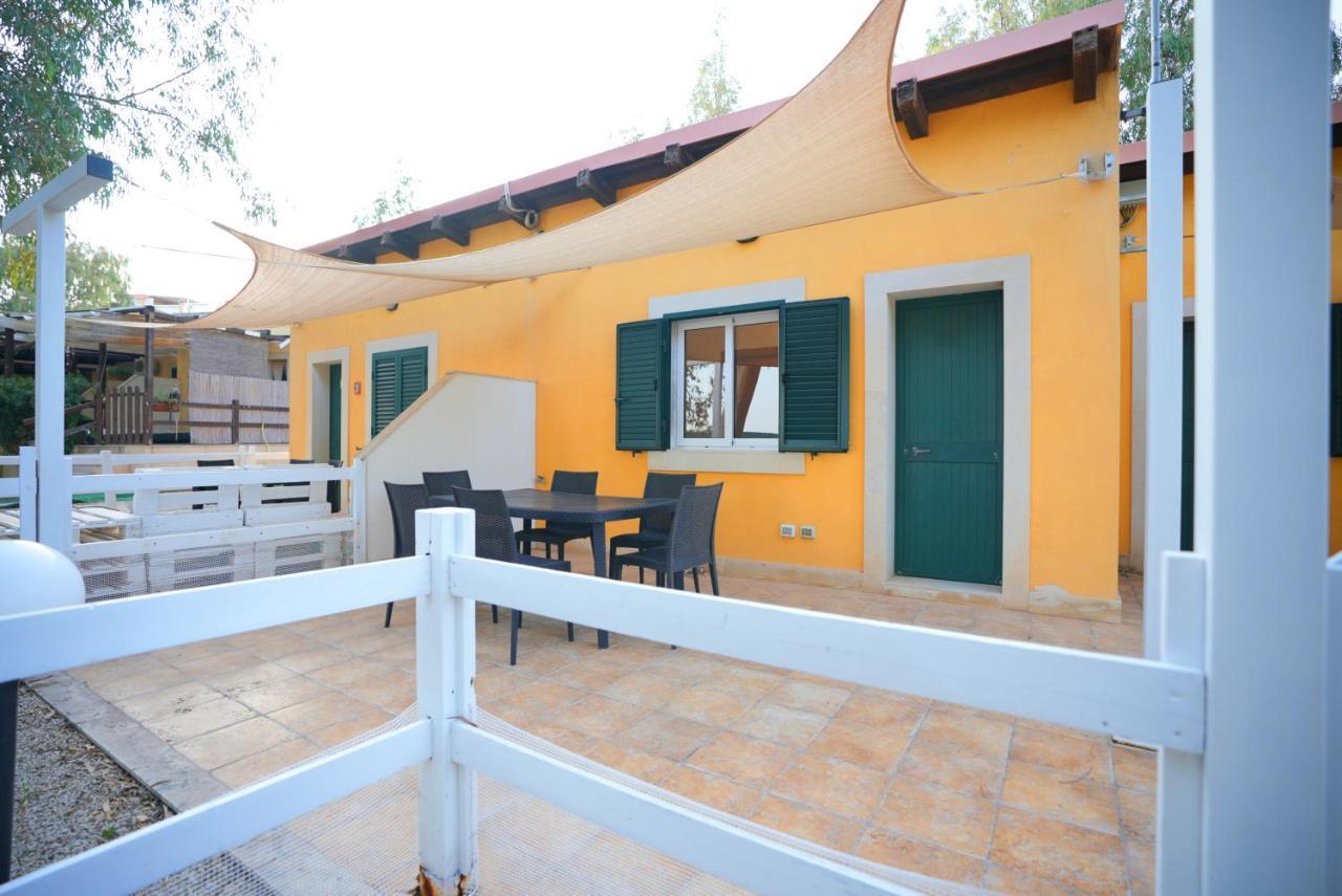 Keys Of Sicily - Bungalows Sul Mare Marina di Modica Dış mekan fotoğraf